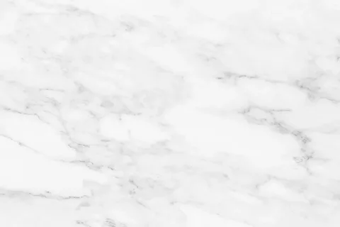 سرامیک کف سفید با طراحی مینیمال و جلوه ای روشن